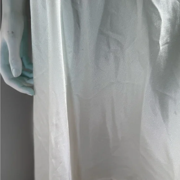 Vintage Christian Dior silk nightgown - Picture 8 of 10